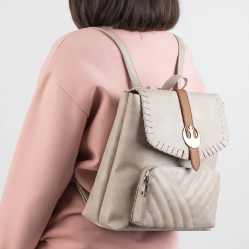 Star Wars Rey Convertible Mini Backpack - Picture 3 of 4